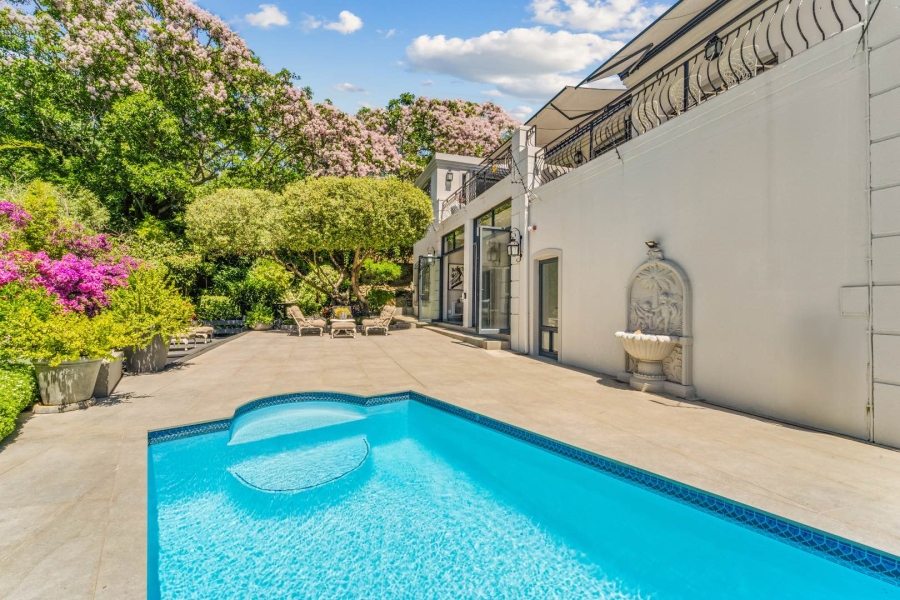 4 Bedroom Property for Sale in Tamboerskloof Western Cape